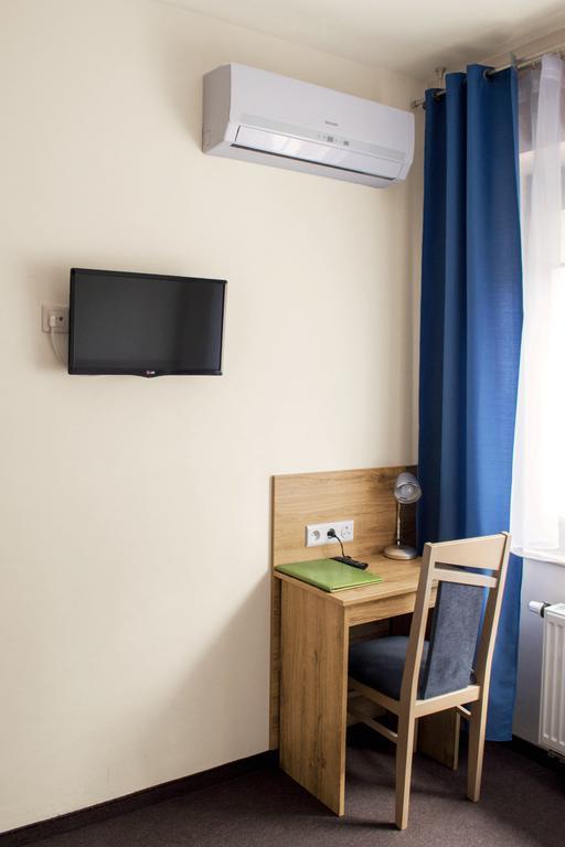 Smart2Stay Pod Lipami Varsó Kültér fotó